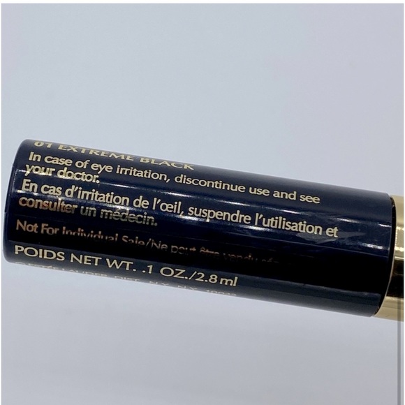 Estee Lauder Sumptuous Lash Multiplying Volume Mascara Extreme Black - Picture 4 of 7
